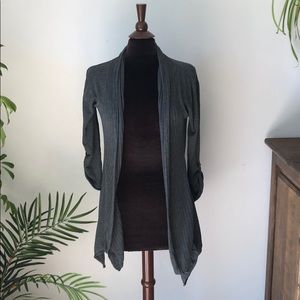 Grey sweater / cardigan